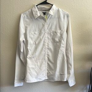 Patagonia White Button up Long Sleeve Lightweight Hiking Shirt